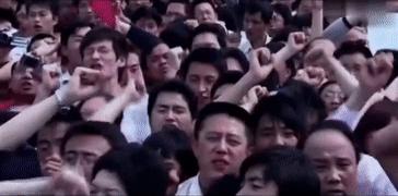 DƬ